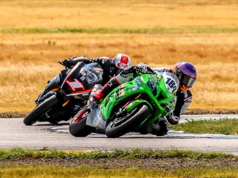Motorcycle Roadracing Association - MRA